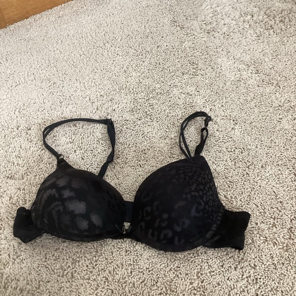 34b black lace push-up bra NWOT - Picture 1 of 11